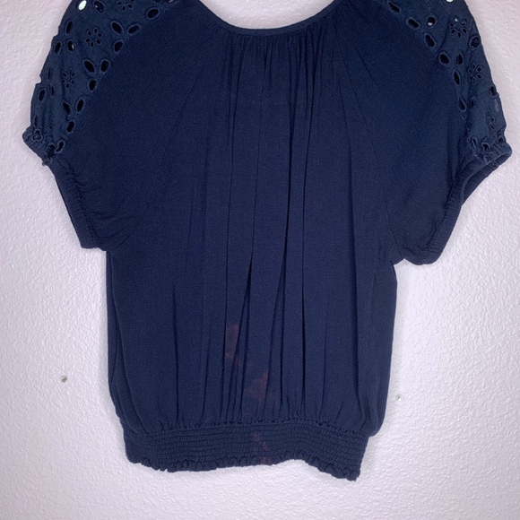 Navy Bohemian crop top - Picture 2 of 2